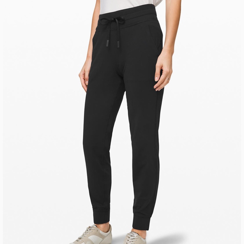 Lululemon ready to rulu jogger